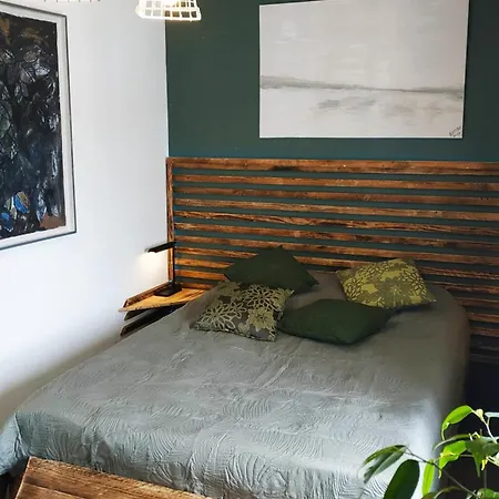 Rum i privatbostad Noname House *